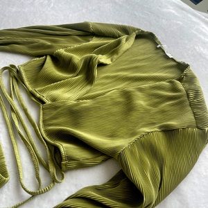 Green plisse pant set